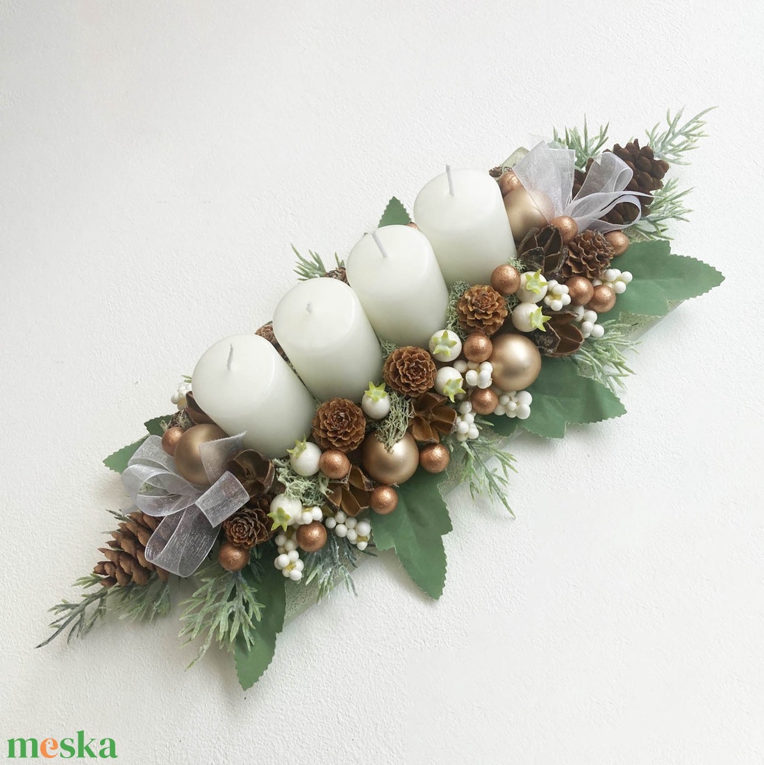 Adventi asztaldísz hamvas fehér - karácsony - adventi díszek - adventi koszorú - Meska.hu
