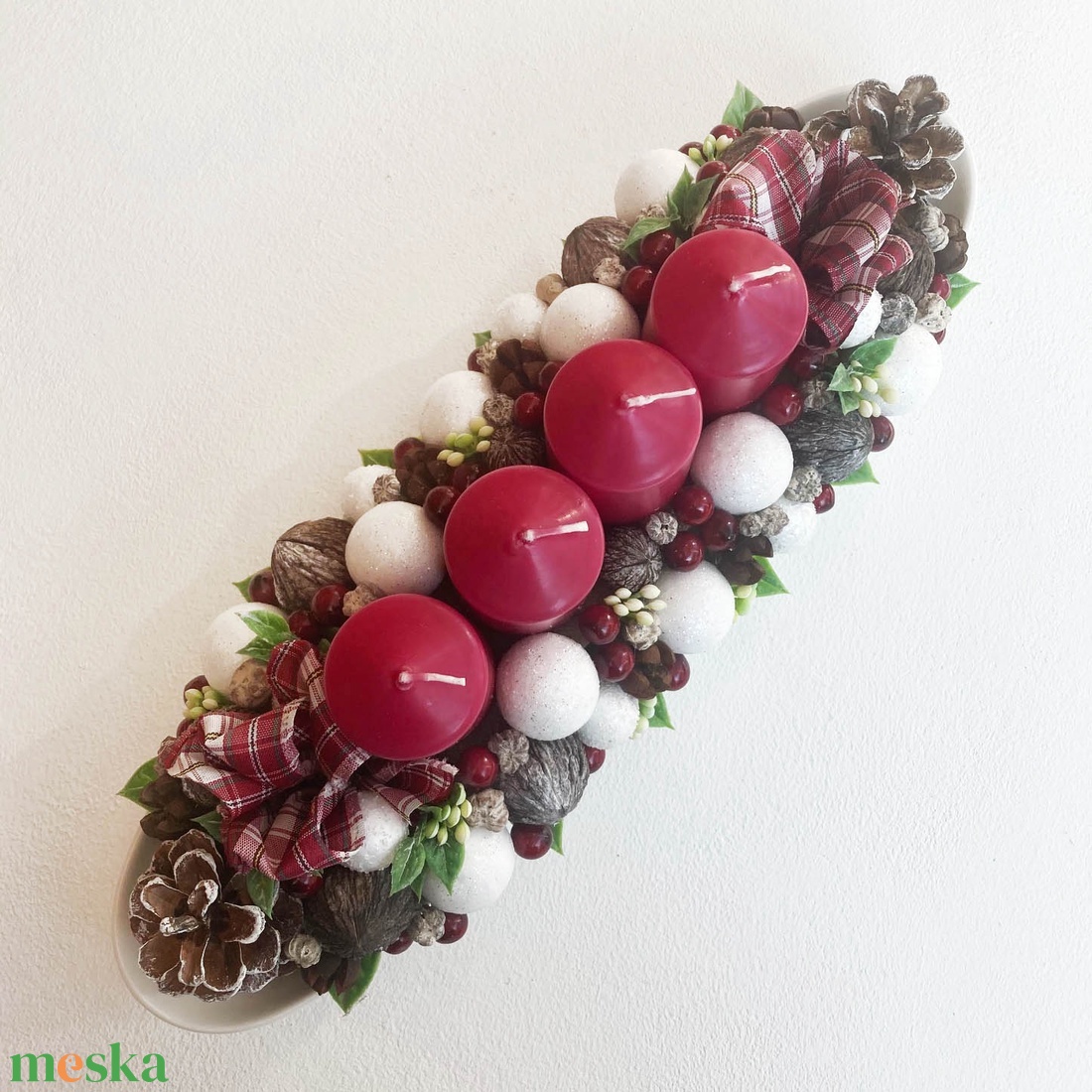 Adventi asztaldísz bordó fehér - karácsony - adventi díszek - adventi koszorú - Meska.hu