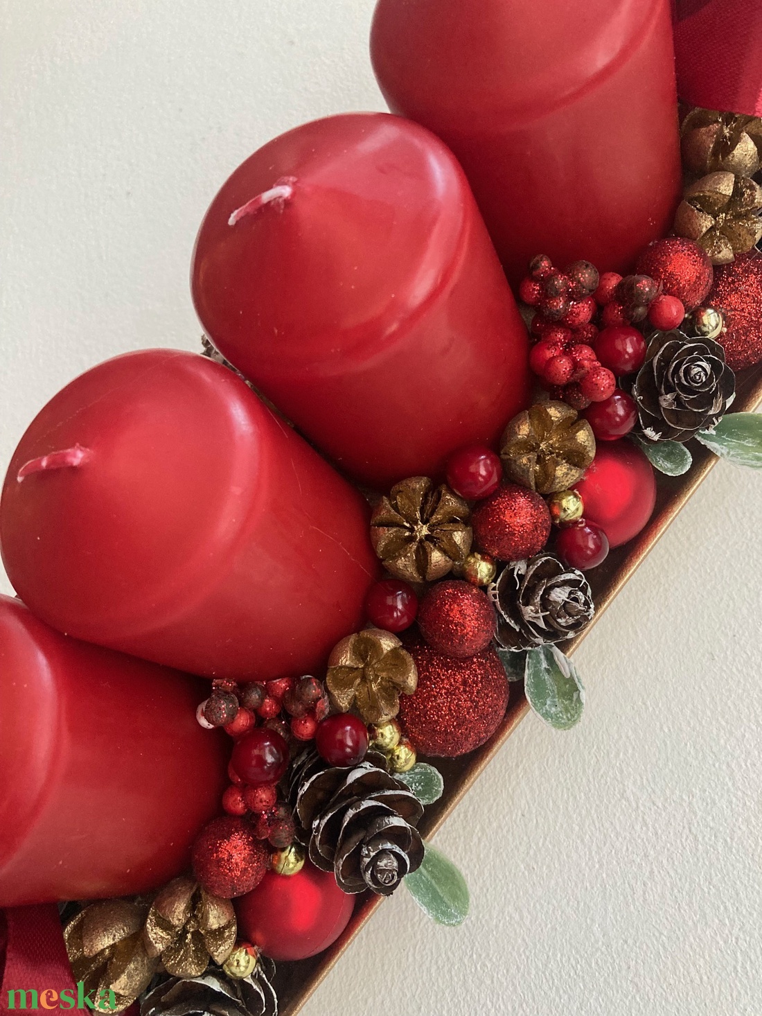 Adventi asztaldísz piros arany - karácsony - adventi díszek - adventi asztaldísz - Meska.hu