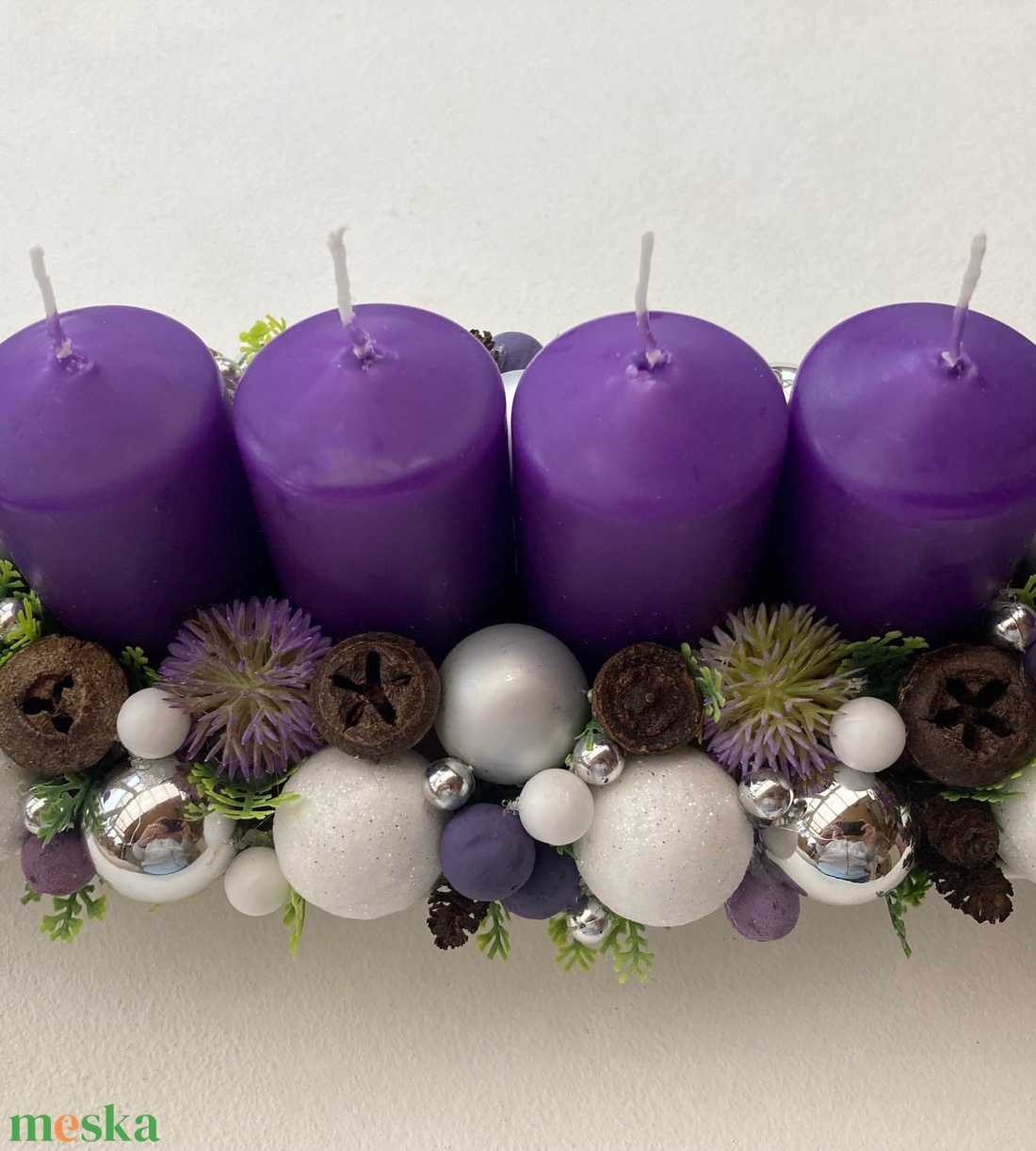 Karácsonyi asztaldísz lila ezüst - karácsony - adventi díszek - adventi koszorú - Meska.hu