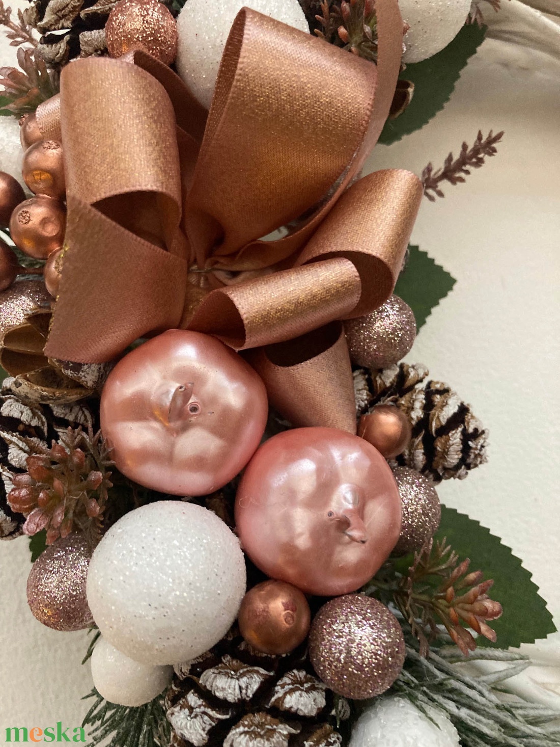 Karácsonyi ajtódísz rosegold - karácsony - karácsonyi lakásdekoráció - karácsonyi ajtódíszek - Meska.hu