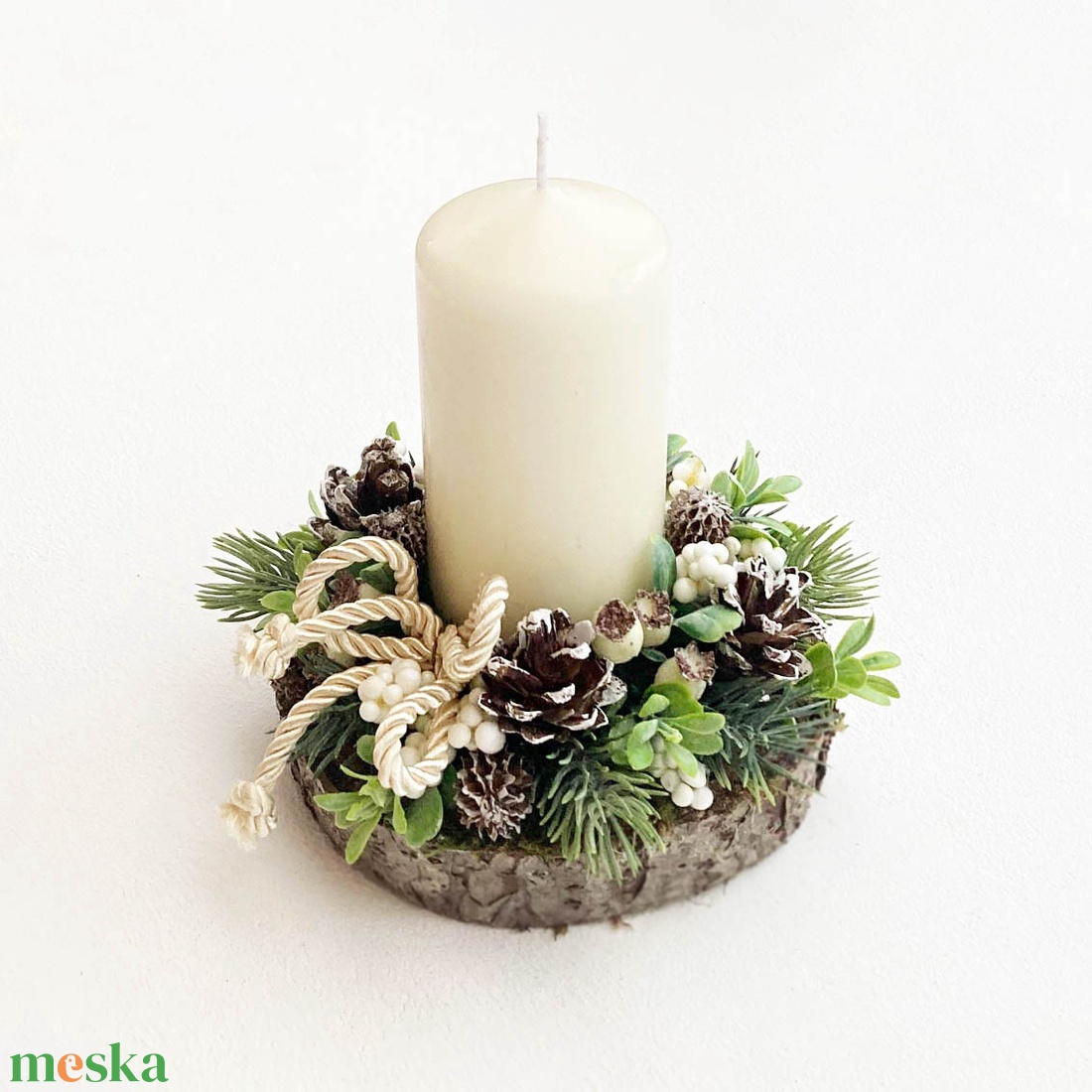 Karácsonyi asztaldísz bogyós közepes - karácsony - adventi díszek - adventi asztaldísz - Meska.hu