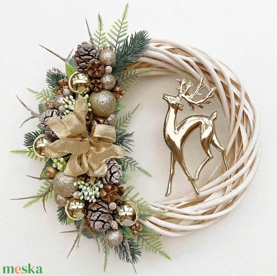 Csodaszarvas karácsonyi ajtódísz arany - karácsony - karácsonyi lakásdekoráció - karácsonyi ajtódíszek - Meska.hu
