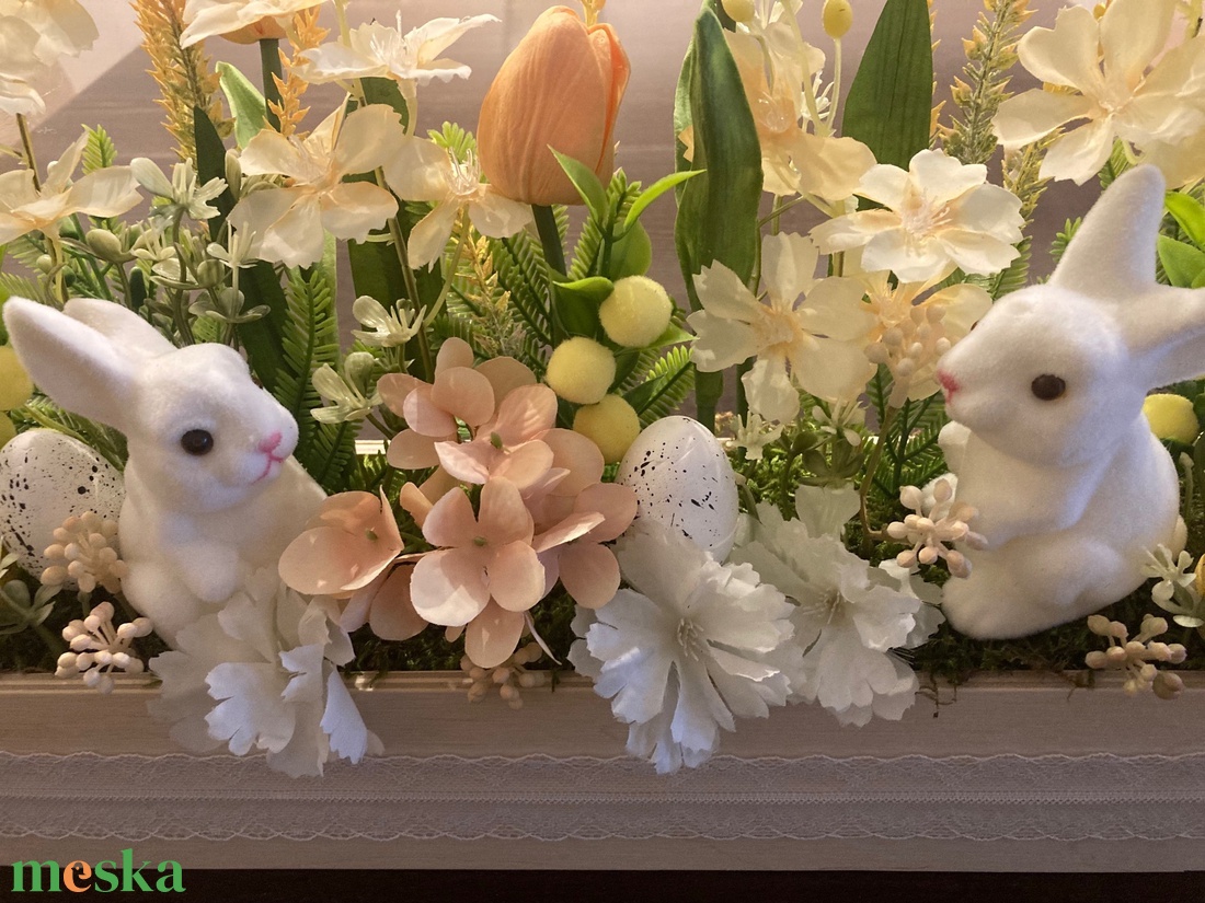 Nagy húsvéti virágláda asztaldísz - ünnepi díszek, dekorációk - húsvéti díszek és dekorációk - húsvéti asztaldíszek - Meska.hu