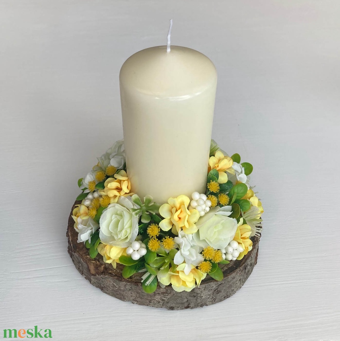 Tavaszi asztaldísz gyertyás krém - ünnepi díszek, dekorációk - húsvéti díszek és dekorációk - húsvéti asztaldíszek - Meska.hu