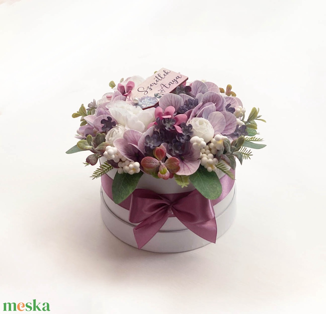 Anyák napi virágdoboz - otthon & életmód - virágdekoráció - virágok - virágbox - Meska.hu