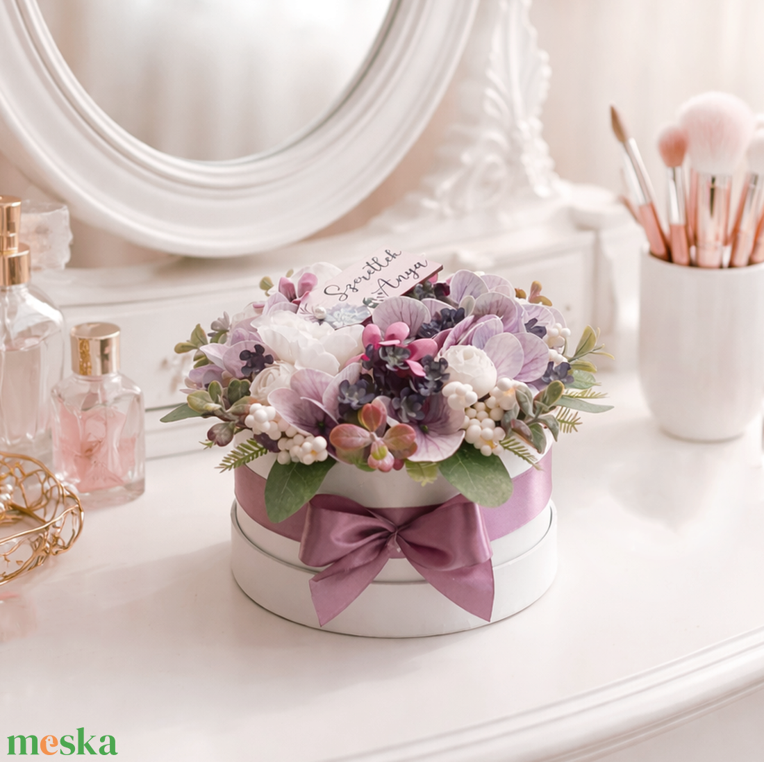 Anyák napi virágdoboz - otthon & életmód - virágdekoráció - virágok - virágbox - Meska.hu