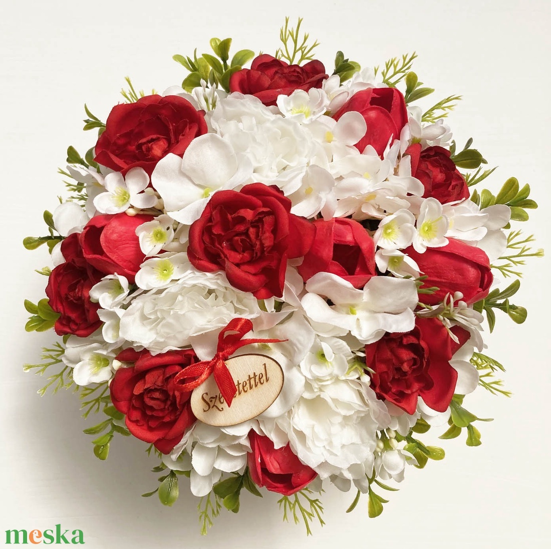 Anyák napi virágdoboz piros tulipánokkal - otthon & életmód - virágdekoráció - virágok - virágbox - Meska.hu