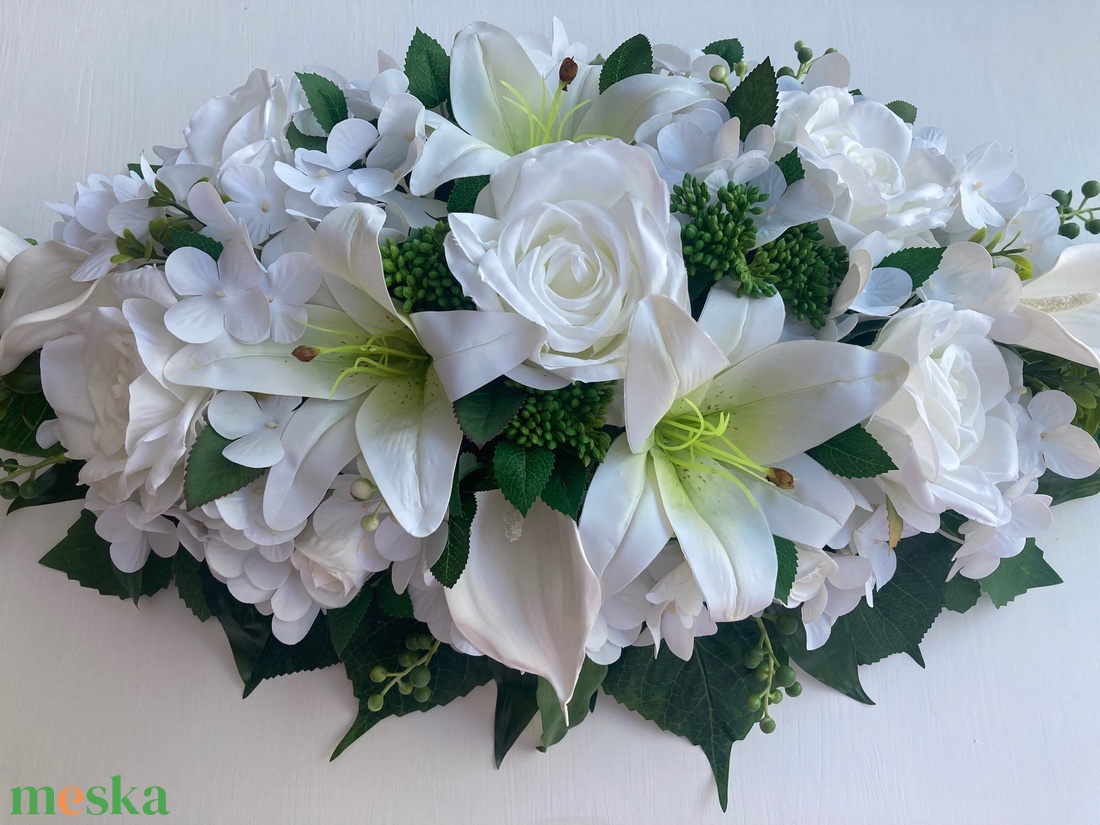 Liliomos asztaldísz selyemvirág - esküvő - dekoráció - asztaldísz - Meska.hu