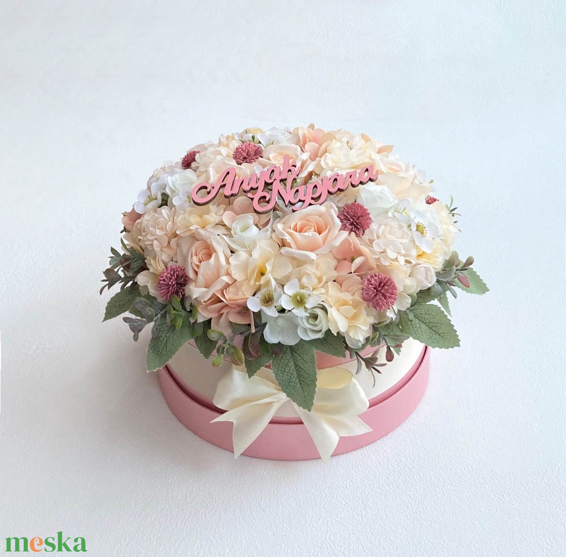 Romantikus virágdoboz - Anyák napjára - otthon & életmód - virágdekoráció - virágok - virágbox - Meska.hu