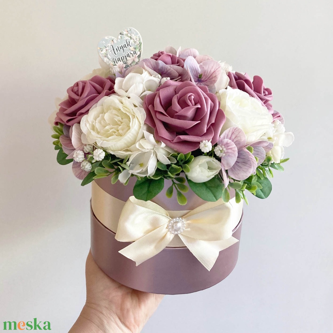 Anyák napi virágdoboz - mályva - otthon & életmód - virágdekoráció - virágok - virágbox - Meska.hu