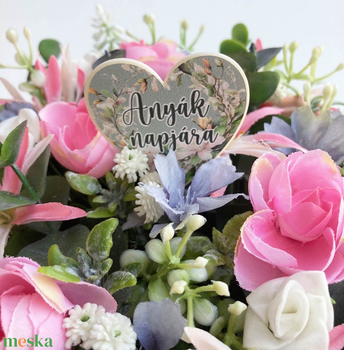 Anyák napi vintage virágkosár - mezei hangulatban - otthon & életmód - dekoráció - asztal és polc dekoráció - asztaldísz - Meska.hu