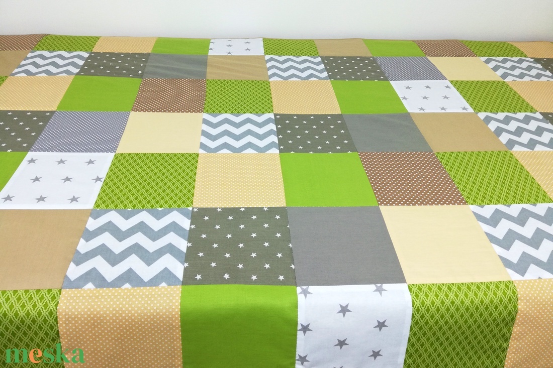 Zöld-drapp patchwork ágytakaró - otthon & életmód - lakástextil - ágytakaró - Meska.hu Zöld-drapp patchwork ágytakaró - otthon & életmód - lakástextil - ágytakaró - Meska.hu