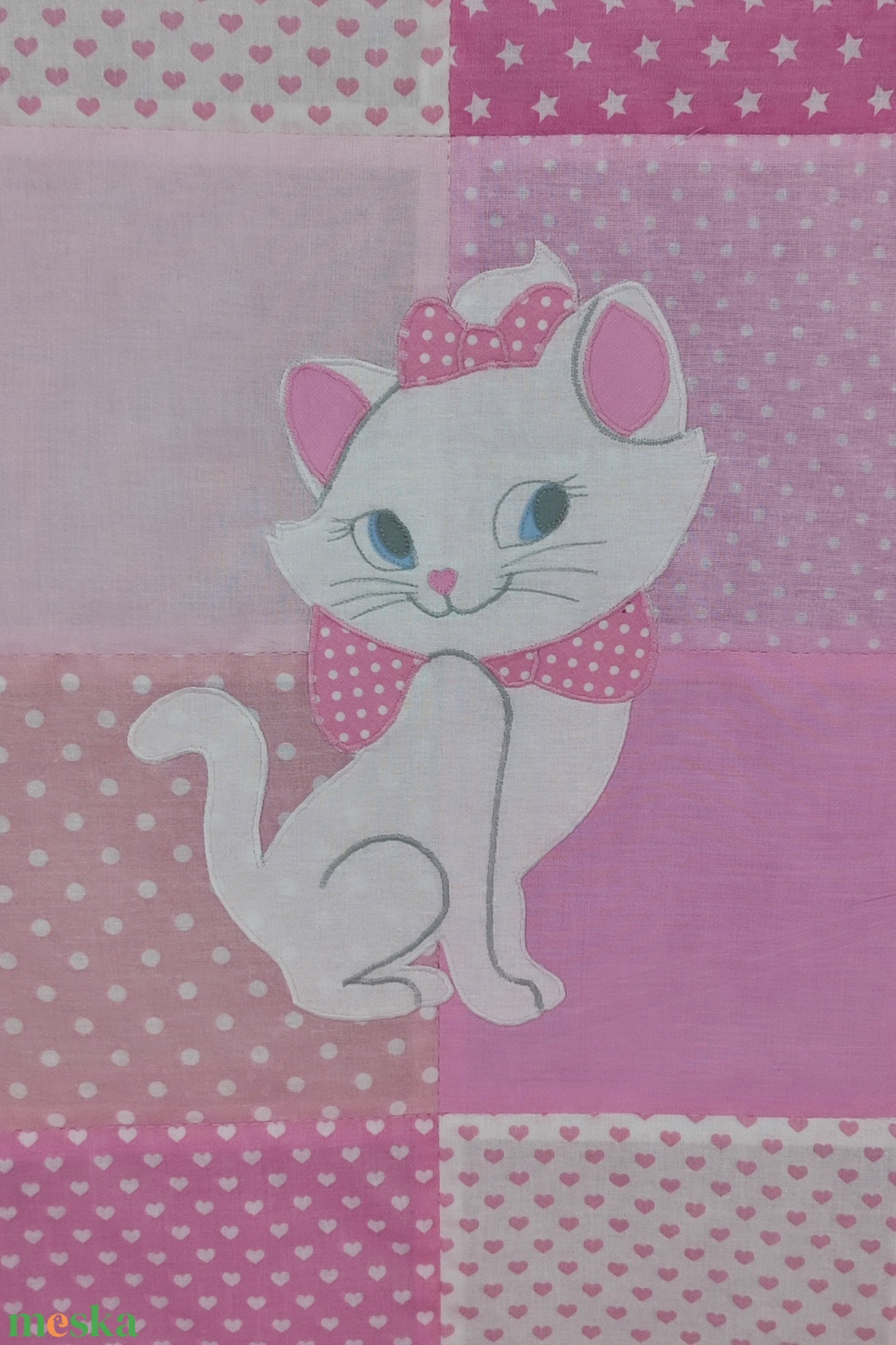 Cicás rózsaszín-lila zsebes patchwork falvédő - otthon & életmód - babaszoba, gyerekszoba - falvédő gyerekszobába - Meska.hu Cicás rózsaszín-lila zsebes patchwork falvédő - otthon & életmód - babaszoba, gyerekszoba - falvédő gyerekszobába - Meska.hu
