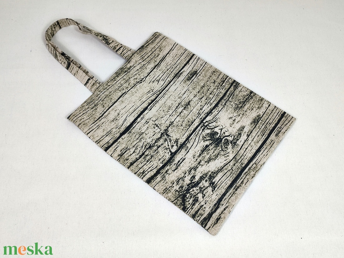 Faerezetes vízszintes mintájú textil bevásárló táska, szatyor, 3544 cm - táska & tok - bevásárlás & shopper táska - shopper, textiltáska, szatyor - Meska.hu Faerezetes vízszintes mintájú textil bevásárló táska, szatyor, 3544 cm - táska & tok - bevásárlás & shopper táska - shopper, textiltáska, szatyor - Meska.hu