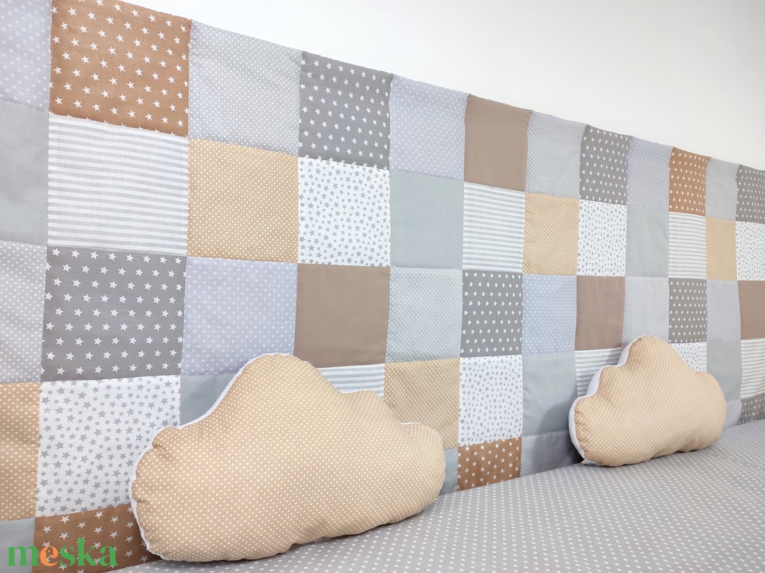 Szürke-drapp patchwork falvédő - otthon & életmód - babaszoba, gyerekszoba - falvédő gyerekszobába - Meska.hu Szürke-drapp patchwork falvédő - otthon & életmód - babaszoba, gyerekszoba - falvédő gyerekszobába - Meska.hu