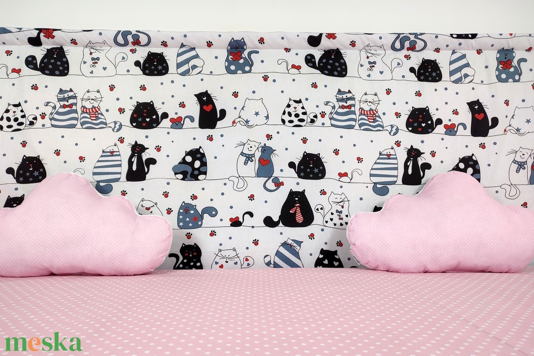 Cicás falvédő - baba - mama - babaszoba dekoráció - falvédő gyerekszobába - Meska.hu