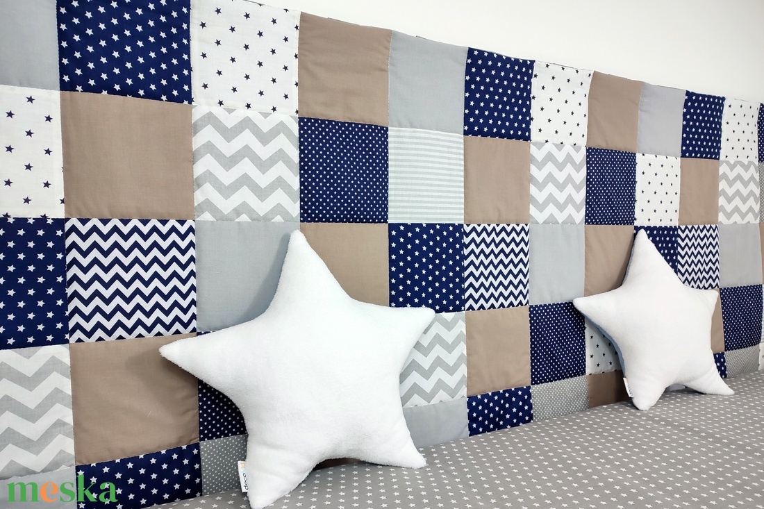 Sötétkék-drapp patchwork falvédő - otthon & életmód - babaszoba, gyerekszoba - falvédő gyerekszobába - Meska.hu Sötétkék-drapp patchwork falvédő - otthon & életmód - babaszoba, gyerekszoba - falvédő gyerekszobába - Meska.hu