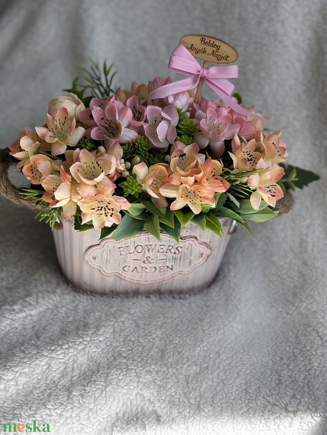 Bádog kaspós virágdísz - otthon & életmód - dekoráció - asztal és polc dekoráció - asztaldísz - Meska.hu