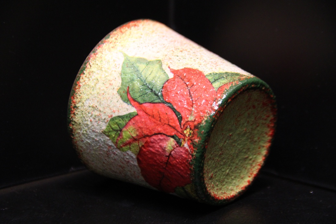 Dekupázs (decoupage) Mikulás virágos  gyertyatartó  -  - Meska.hu