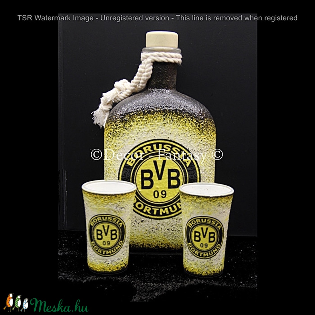 Borussia Dortmund emblémával díszített italos szett ( 0,5 l üveg + 2x45ml pohár ) - otthon & életmód - dekoráció - Meska.hu Borussia Dortmund emblémával díszített italos szett ( 0,5 l üveg + 2x45ml pohár ) - otthon & életmód - dekoráció - Meska.hu