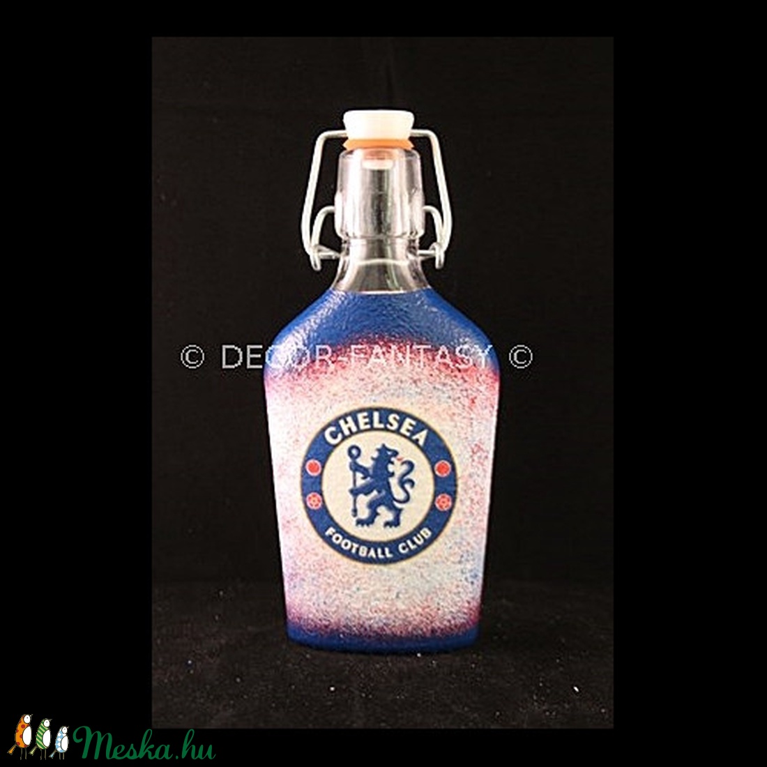 Chelsea FC emblémával díszített csatos  italos üveg ( 0,2 l )  - otthon & életmód - dekoráció - Meska.hu