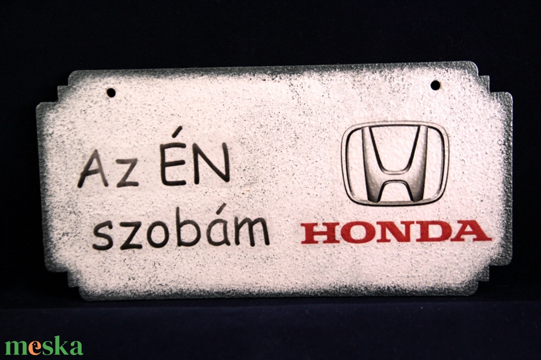 HONDA emblémás ÉN SZOBÁM ajtódísz III. Honda rajongóknak - otthon & életmód - dekoráció - ajtó- és ablak dekoráció - ajtódísz & kopogtató - Meska.hu