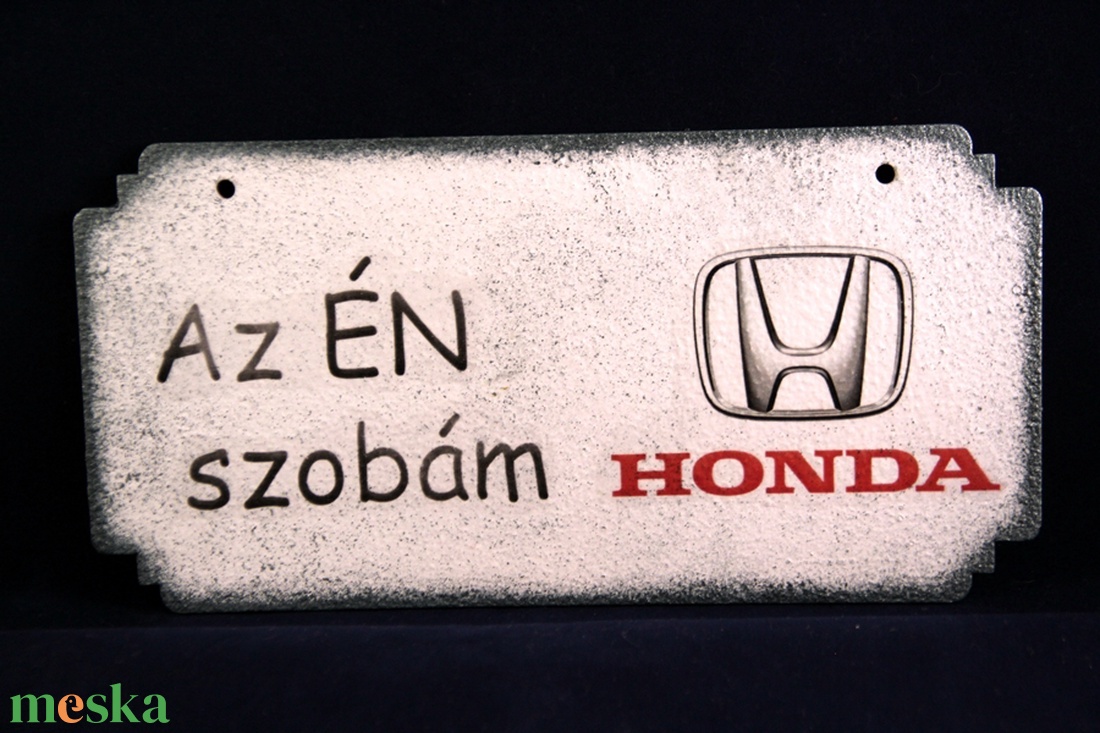 HONDA emblémás ÉN SZOBÁM ajtódísz III. Honda rajongóknak - otthon & lakás - dekoráció - ajtó- és ablak dekoráció - ajtódísz & kopogtató - Meska.hu