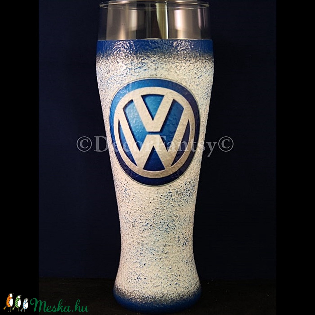 VOLKSWAGEN emblémával díszített sörös pohár ( 0,5 l ) - otthon & életmód - dekoráció - Meska.hu VOLKSWAGEN emblémával díszített sörös pohár ( 0,5 l ) - otthon & életmód - dekoráció - Meska.hu