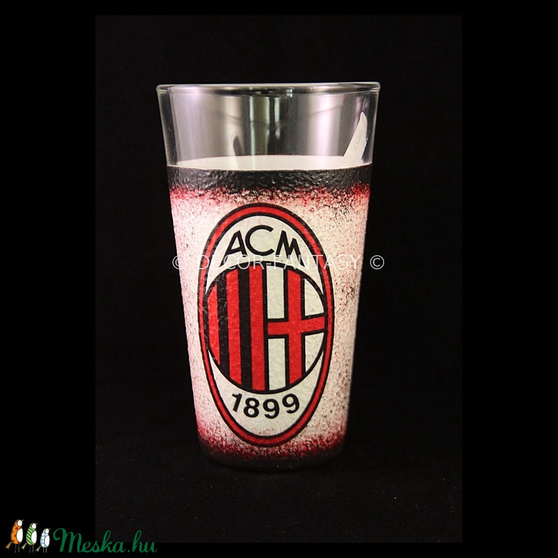 AC MILAN  emblémával díszített vizes pohár ( 0,3 l )  -  - Meska.hu