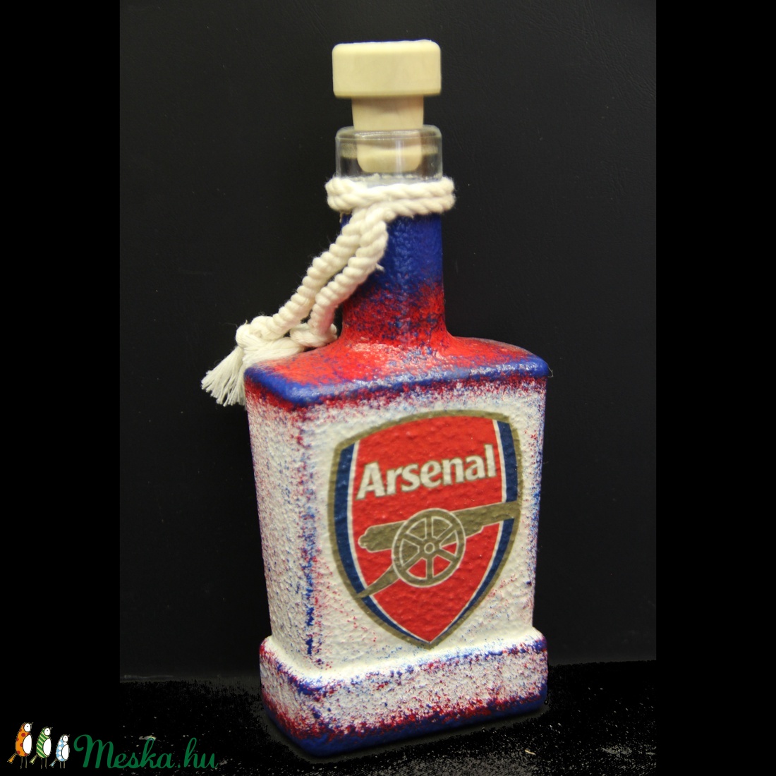 ARSENAL  emblémával díszített kis  pálinkás üveg ( 0,2 l ) ; Igazán egyedi Arsenal szurkolói ajándék - otthon & életmód - konyhafelszerelés, tálalás - Meska.hu