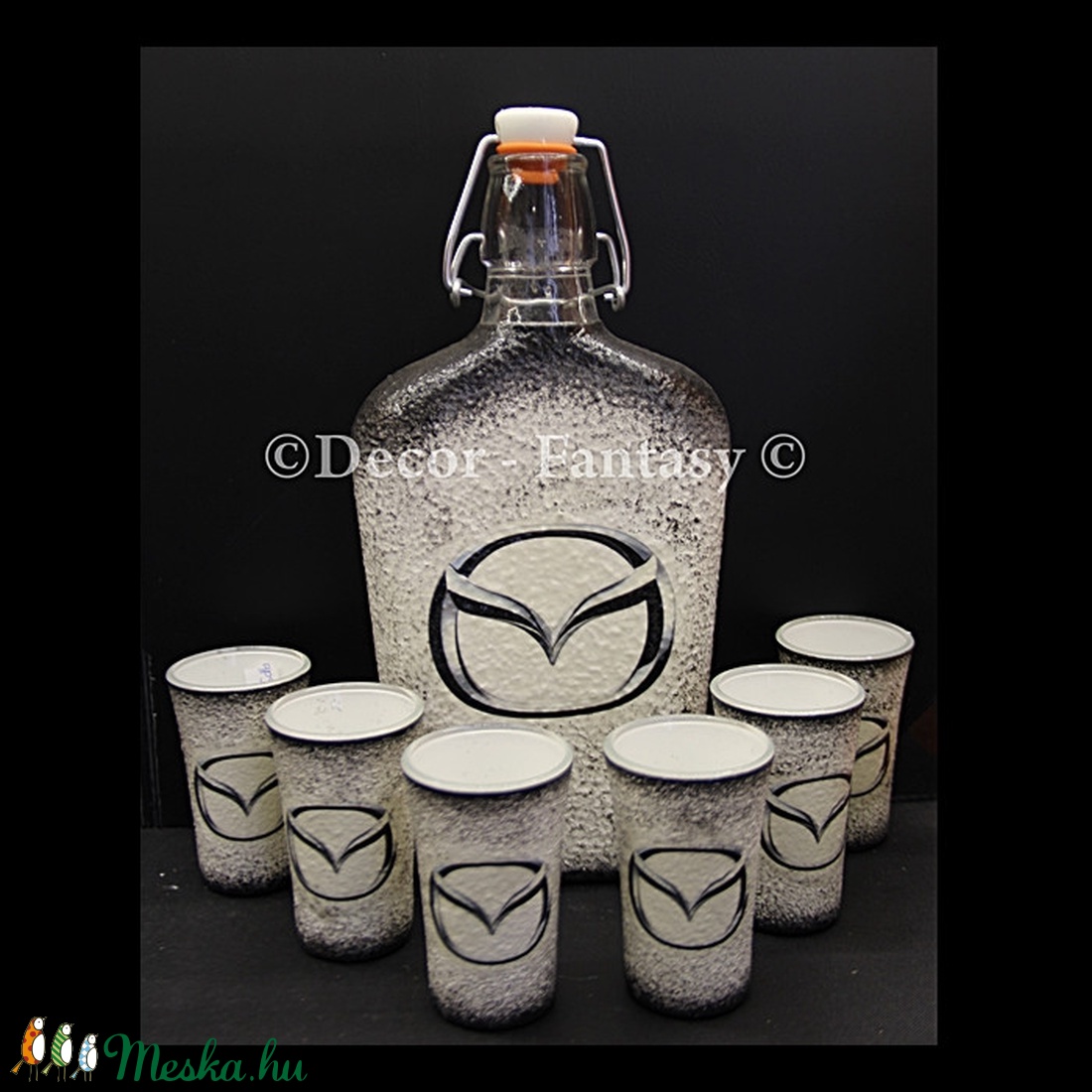 MAZDA emblémával díszített pálinkás r szett (0,5 l üveg + 6x45 ml pohár ) - otthon & életmód - konyhafelszerelés, tálalás - Meska.hu MAZDA emblémával díszített pálinkás r szett (0,5 l üveg + 6x45 ml pohár ) - otthon & életmód - konyhafelszerelés, tálalás - Meska.hu