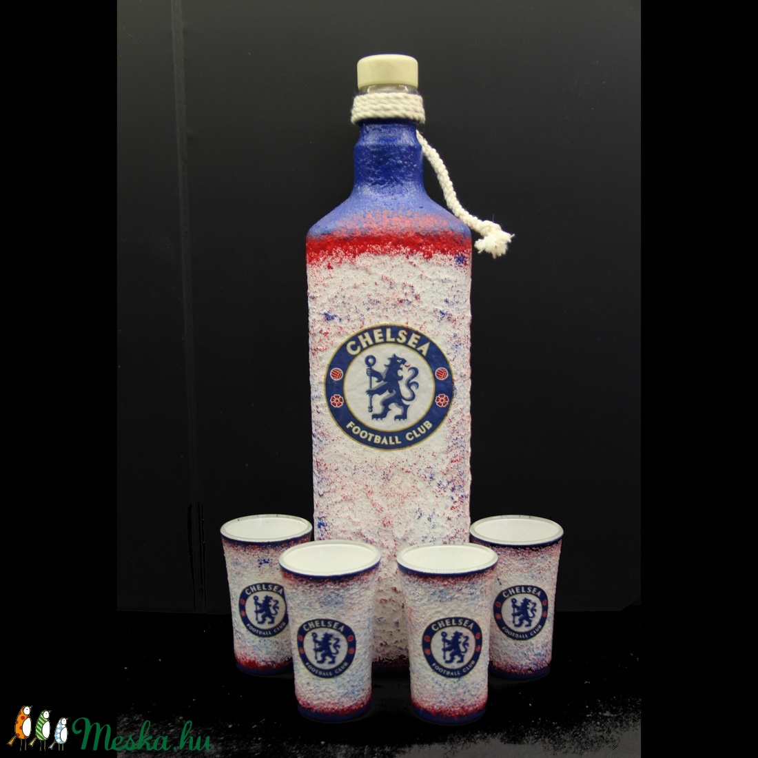 CHELSEA emblémás pálinkás szett ( 1,0 l üveg + 4 x 45 ml pohár ) - férjeknek - barátoknak   -  - Meska.hu