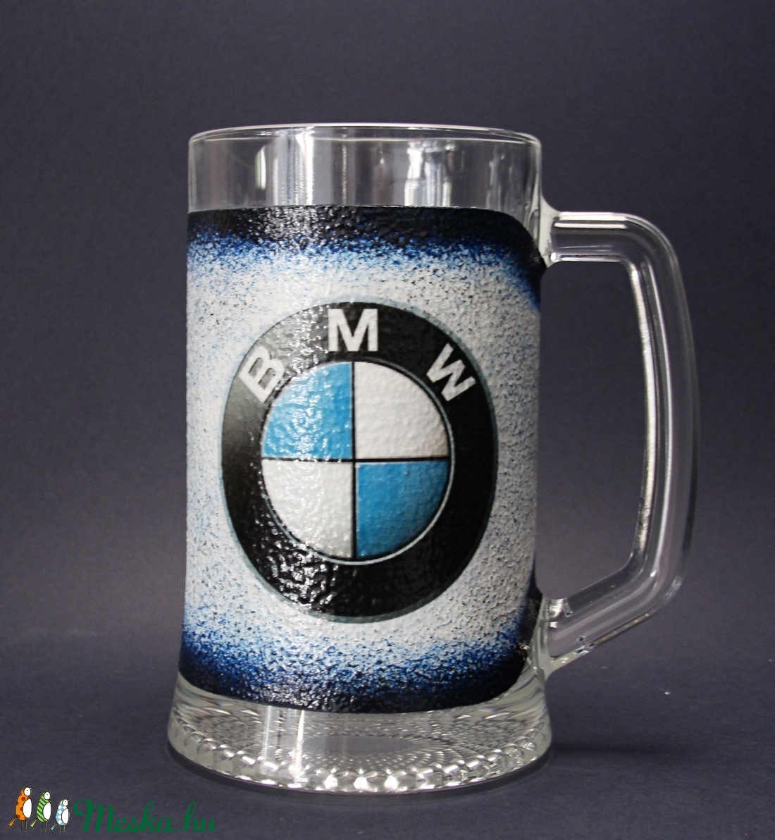 BMW emblémával díszített sörös korsó ( 0,5 l ) - ideális ajándék a márka szerelmeseinek - férjeknek -barátoknak  -  - Meska.hu