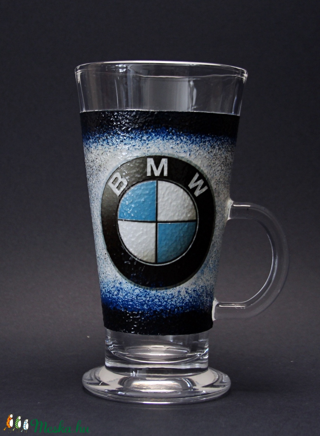 BMW emblémával díszített Latte-s pohár ( 260 ml )  - ideális ajándék a márka szerelmeseinek - férjeknek -barátoknak  -  - Meska.hu