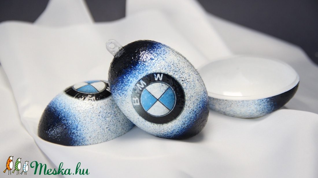 BMW emblémával  TÖLTHETŐ  HÚSVÉTI TOJÁS ( 6 cm )   - ideális ajándék a márka szerelmeseinek - férjeknek -barátoknak  -  - Meska.hu