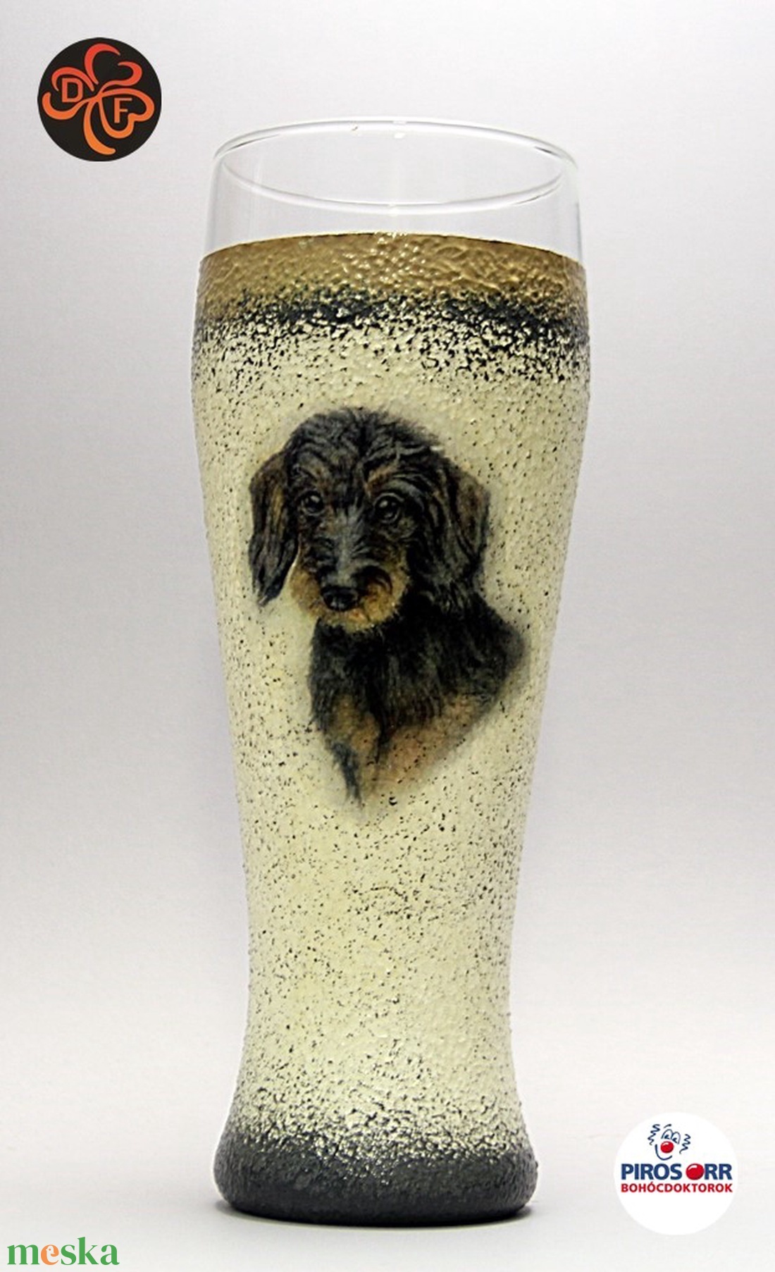 Kutya motívummal ( TACSKÓ ) díszített sörös pohár ; Házi kedvenc rajongóknak ;Egyedi állat fotóval is ! - otthon & lakás - konyhafelszerelés, tálalás - tálalás - sörös pohár és korsó - Meska.hu