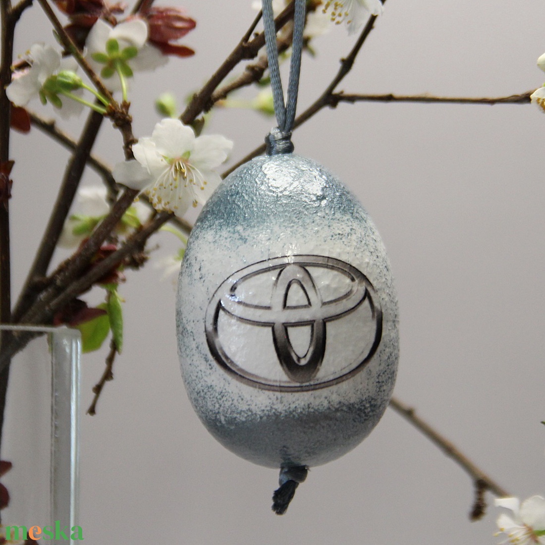 TOYOTA húsvéti tojás ; Ajándék TOYOTA rajongók részére világos - otthon & életmód - dekoráció - dísztárgy - Meska.hu
