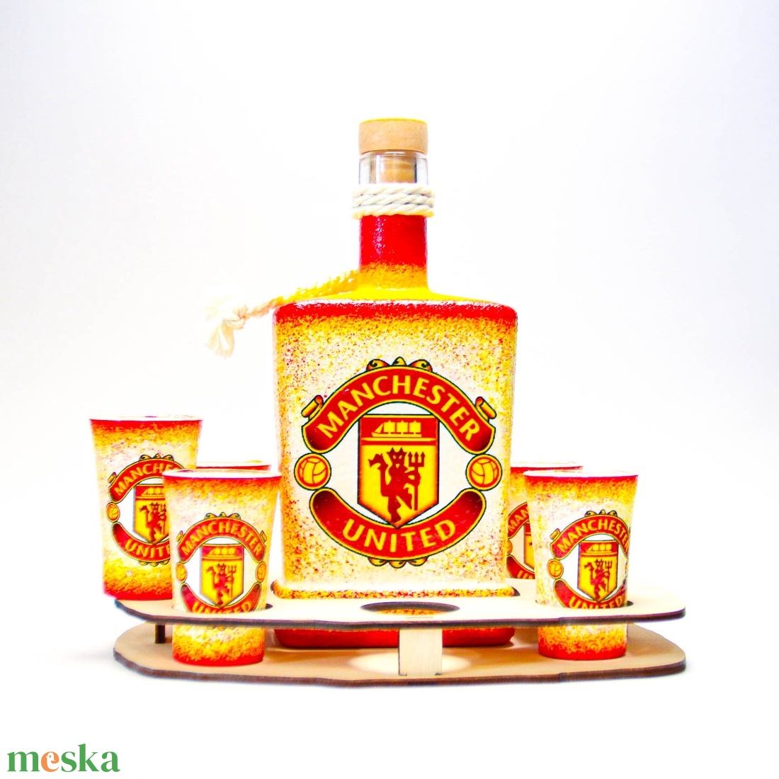 Manchester United pálinka kínáló ; foci szurkolóknak - otthon & életmód - dekoráció - Meska.hu