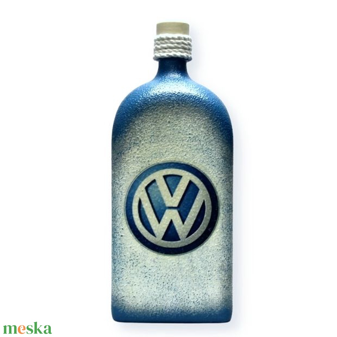 VOLKSWAGEN pálinkás üveg ; Volkswagen autód fényképével is! - otthon & lakás - dekoráció - asztal és polc dekoráció - díszüveg - Meska.hu