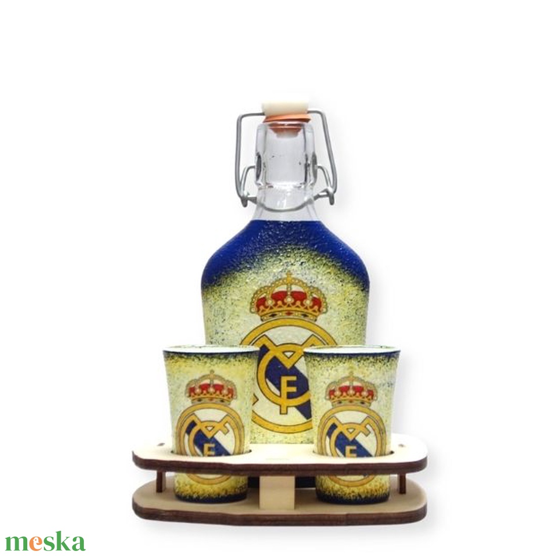 Real Madrid pálinkás kínáló ; Real futball szurkolóknak - otthon & lakás - konyhafelszerelés, tálalás - tálalás - pálinkás poharak, szettek - Meska.hu