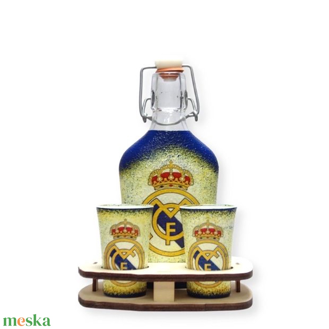 Real Madrid pálinkás kínáló ; Real futball szurkolóknak - otthon & életmód - konyhafelszerelés, tálalás - tálalás - pálinkás poharak, szettek - Meska.hu