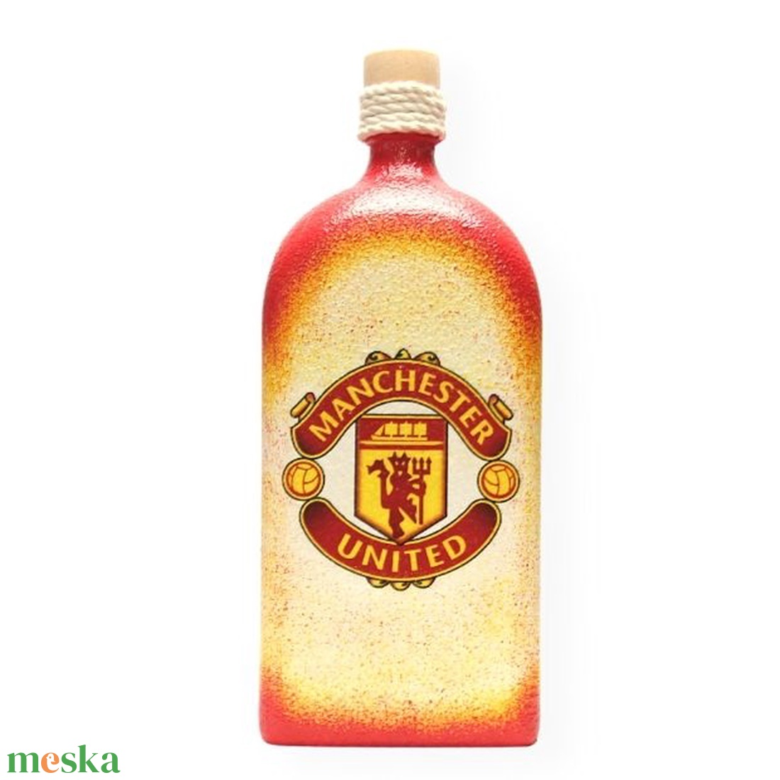 Manchester United  emblémás whiskys üveg  ; futball szurkolóknak - otthon & lakás - dekoráció - asztal és polc dekoráció - díszüveg - Meska.hu
