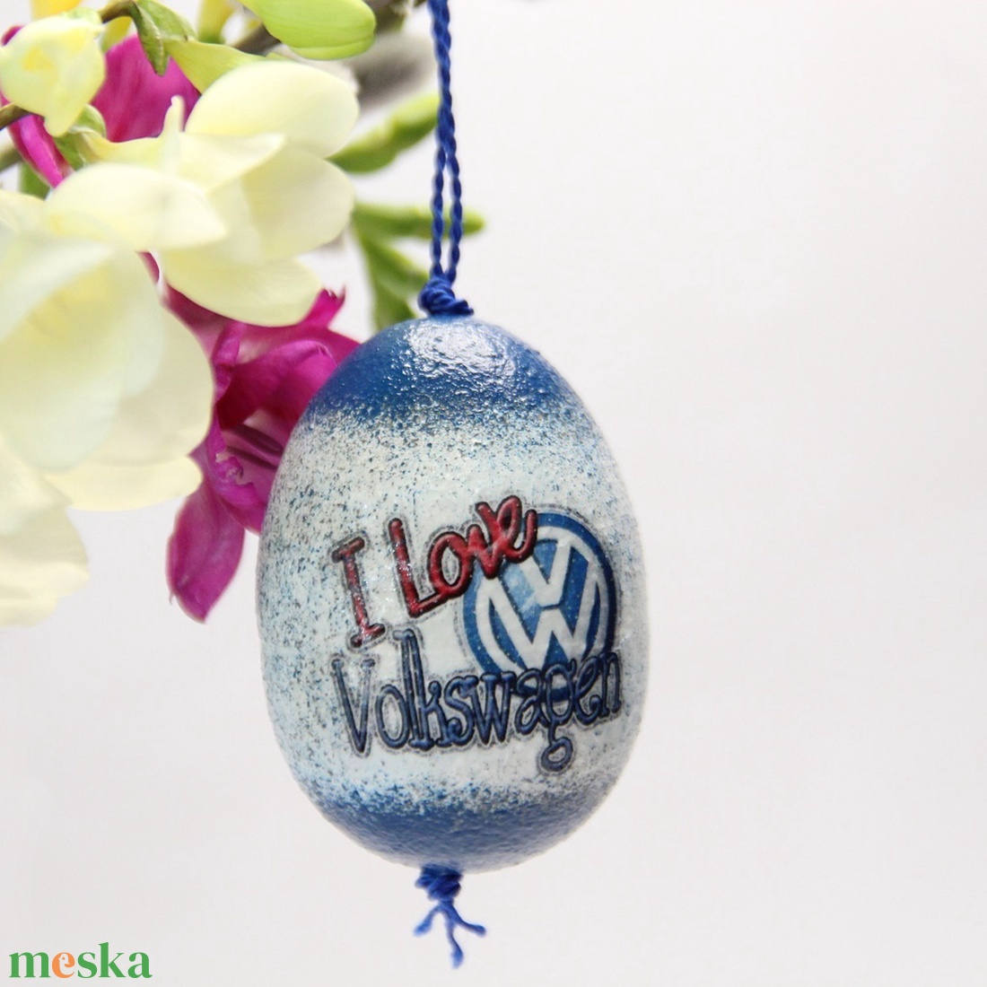 Volkswagen márka rajongóknak egyedi húsvéti tojás - ünnepi díszek, dekorációk - húsvéti díszek és dekorációk - húsvéti tojás, hímestojás - Meska.hu