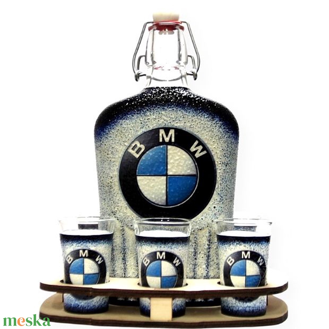  BMW emblémás ajándék -családi pálinkás kínáló készlet - egyedi fotóval is  - otthon & lakás - konyhafelszerelés, tálalás - tálalás - pálinkás poharak, szettek - Meska.hu