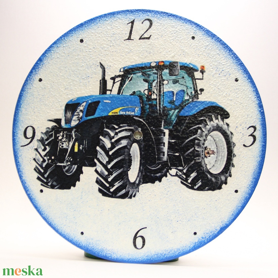 New Holland traktorral ( T8 ) díszített falióra - gazdászoknak minden alkalomra - otthon & életmód - dekoráció - fali és függő dekoráció - falióra & óra - Meska.hu New Holland traktorral ( T8 ) díszített falióra - gazdászoknak minden alkalomra - otthon & életmód - dekoráció - fali és függő dekoráció - falióra & óra - Meska.hu