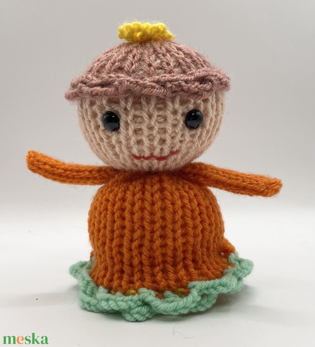 Kézi kötésű (amigurumi) figura - Muffin baba(fiúknak, lányoknak minden alkalomra) - játék & sport - plüssállat & játékfigura - manó - Meska.hu Kézi kötésű (amigurumi) figura - Muffin baba(fiúknak, lányoknak minden alkalomra) - játék & sport - plüssállat & játékfigura - manó - Meska.hu