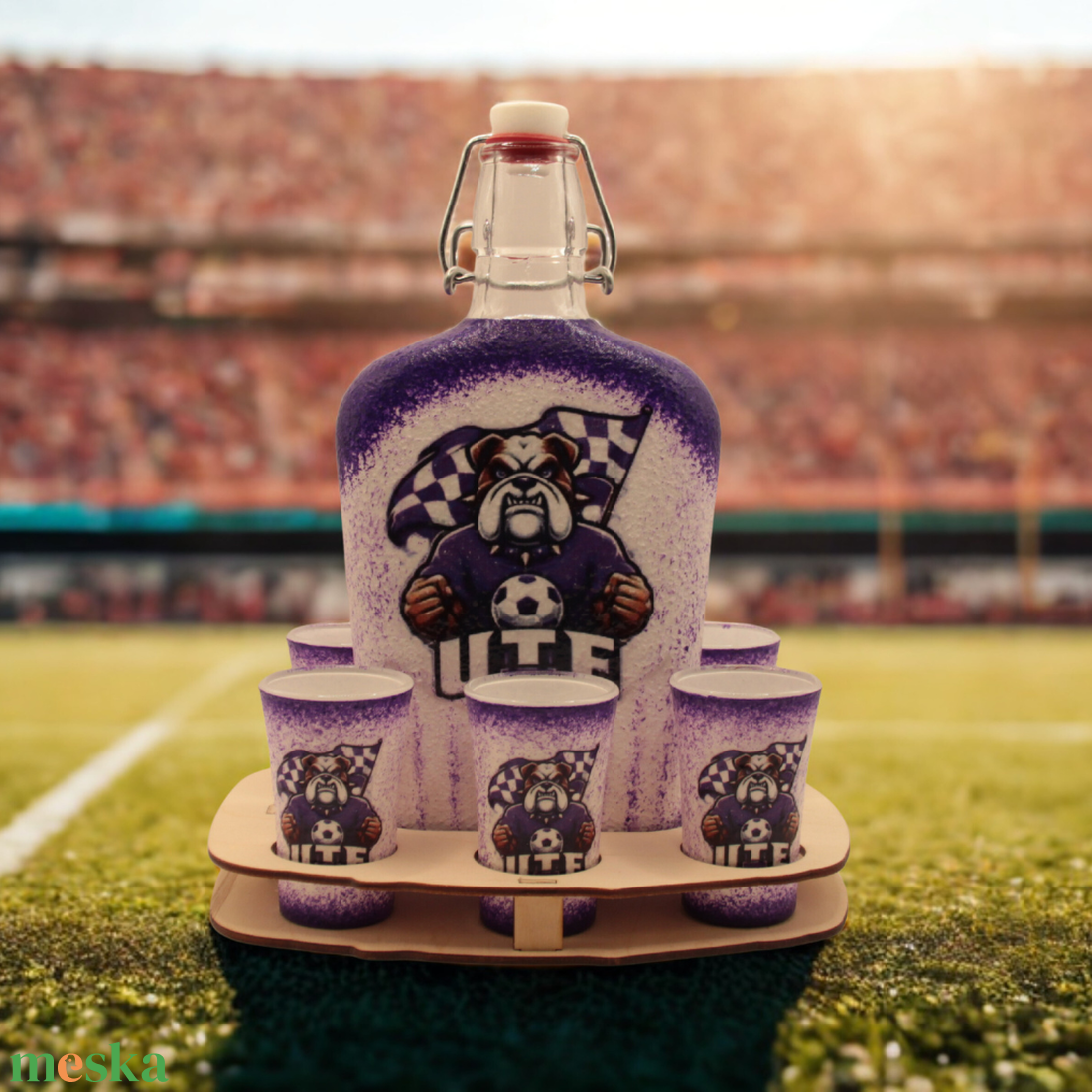 Nagy pálinka kínáló szett csatos üveggel - UTE szurkolóknak minden alkalomra ( születésnap - karácsony  )  - otthon & életmód - konyhafelszerelés, tálalás - tálalás - pálinkás poharak, szettek - Meska.hu