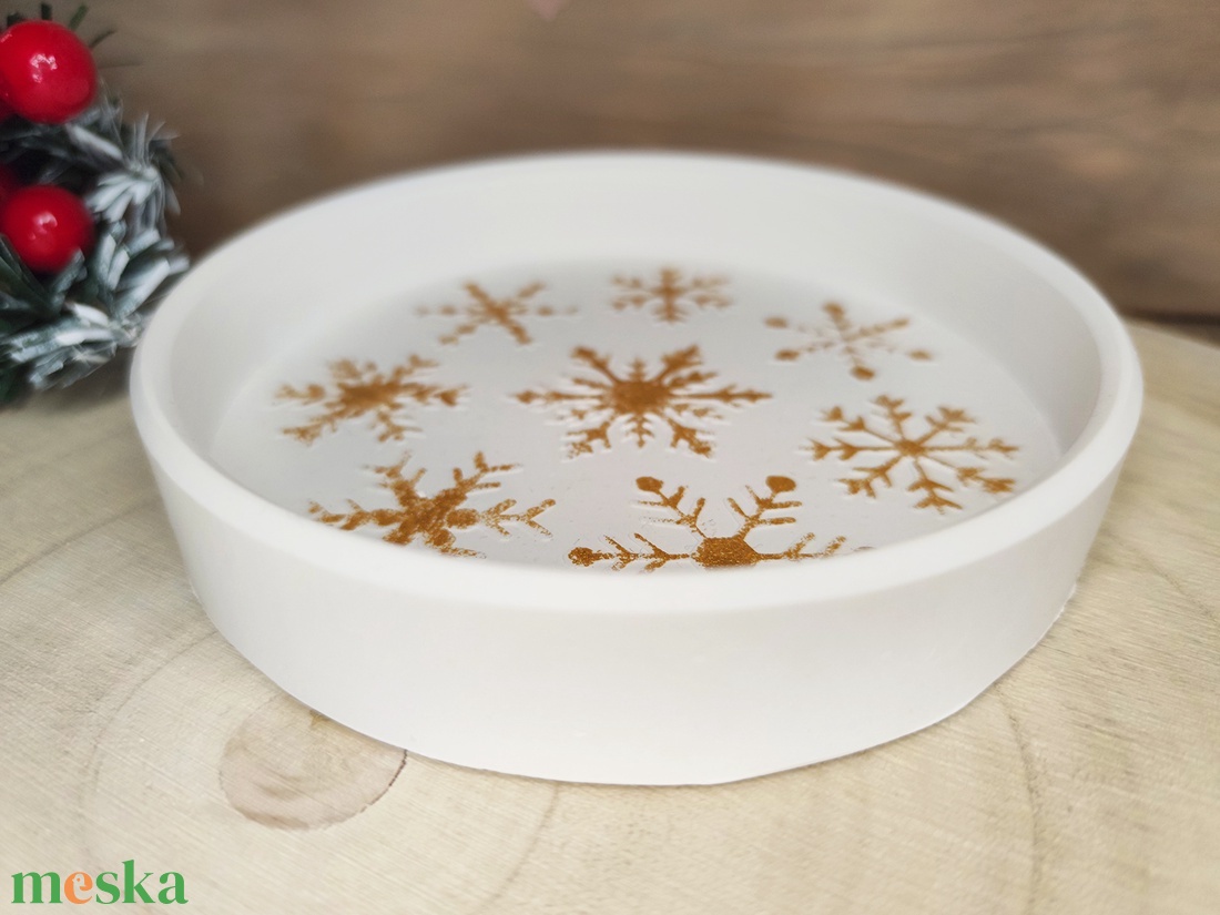 Arany hópelyhes tál - karácsony - karácsonyi lakásdekoráció - karácsonyi lakásdíszek - Meska.hu