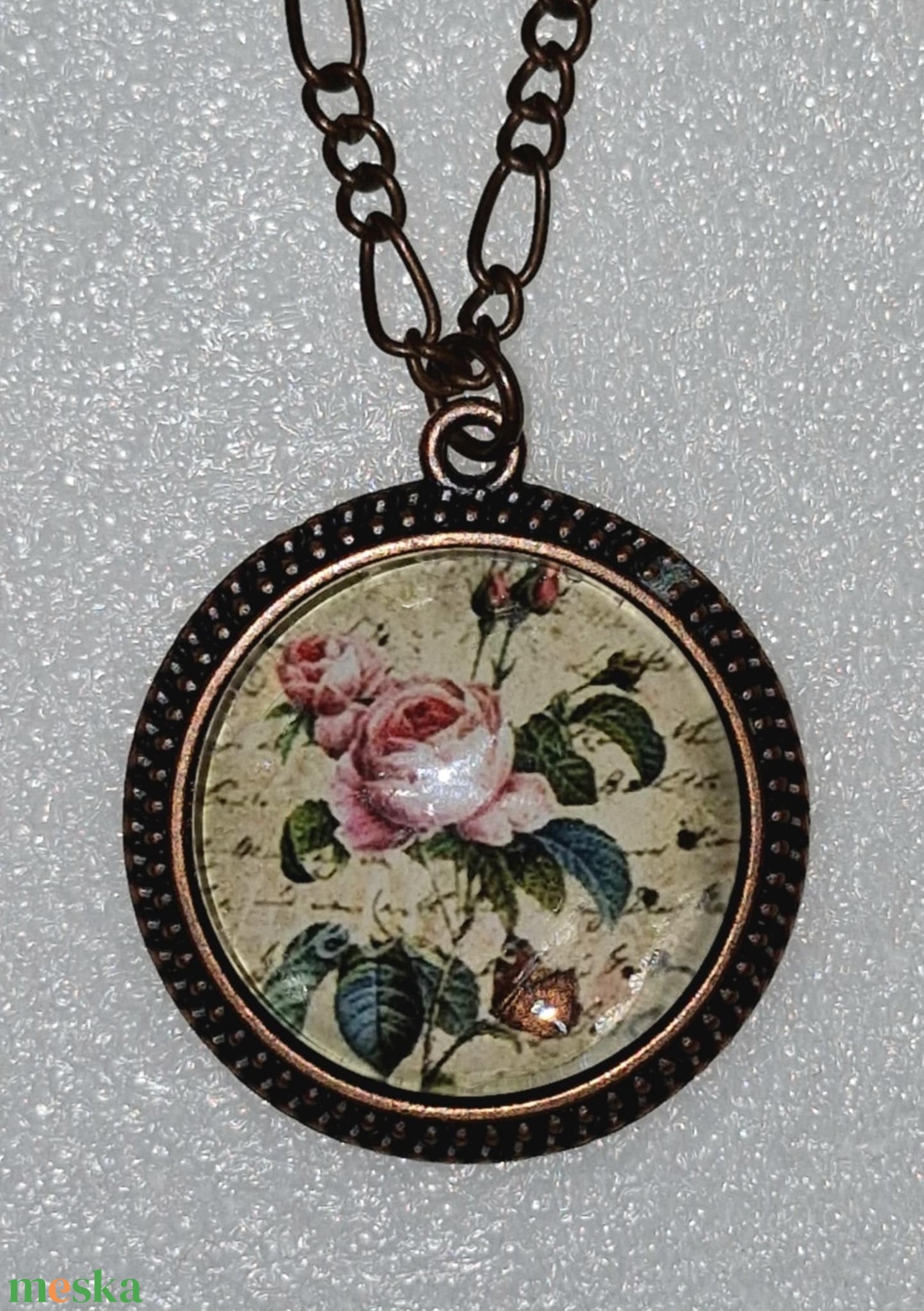 Üveglencsés nyaklánc - ékszer - nyaklánc - medálos nyaklánc - Meska.hu